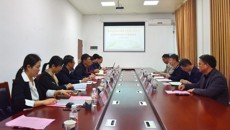 富川瑶族自治县副县长邓阳焕来鸭脖座谈交流