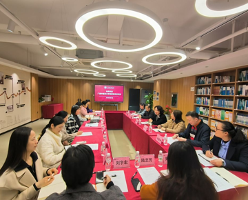 学校档案馆工作人员赴广西医科大学档案馆调研学习