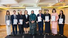 学校专家团组赴马来西亚参加本土医药模式识别与编目研讨会