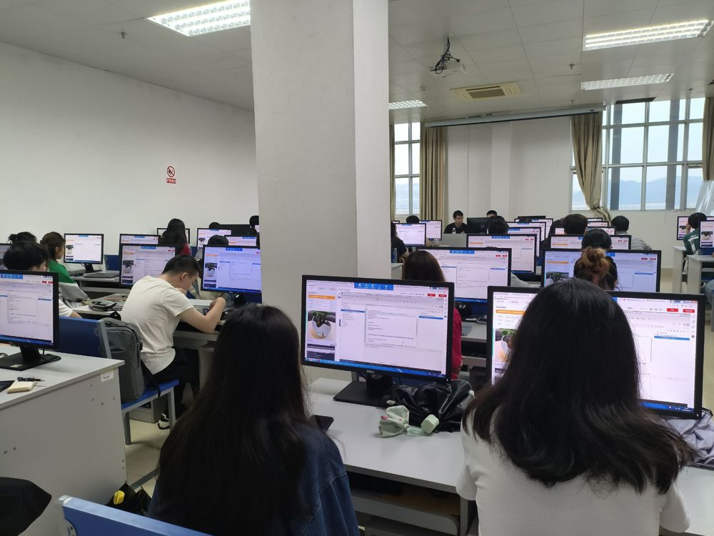 563b1470b10250696f2cf5ad1b245a6f