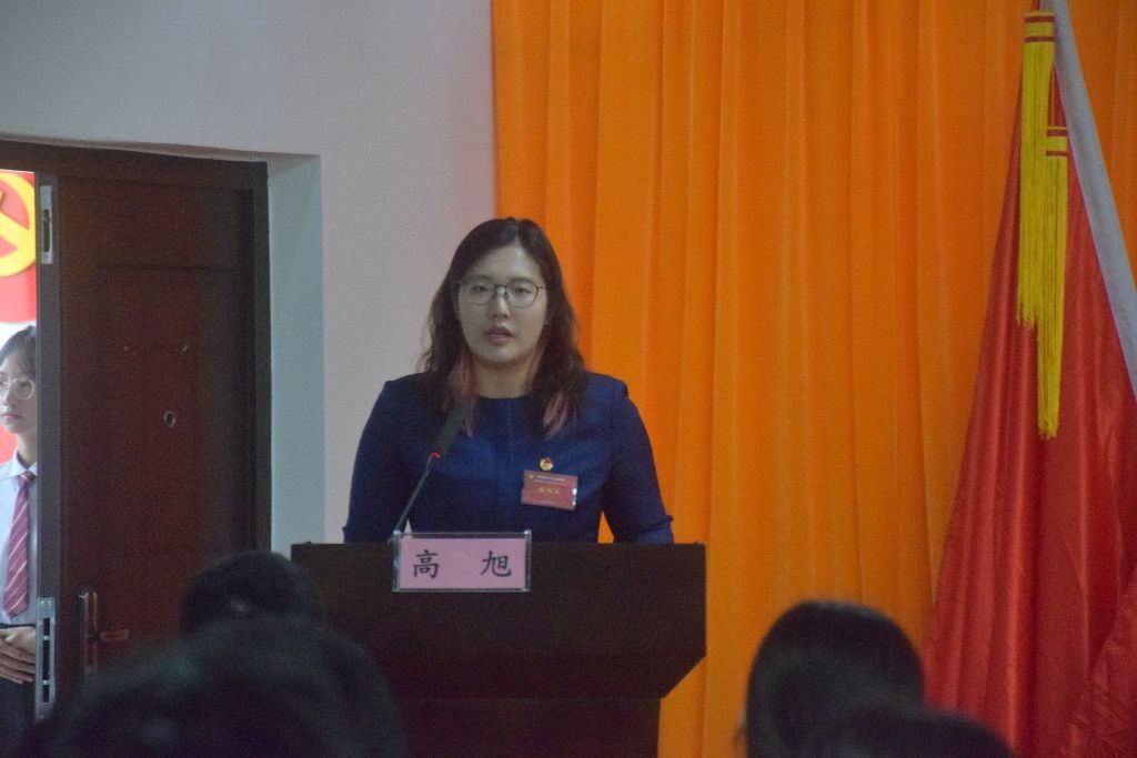 BE9CCD597601C93EC806B55BE132613D