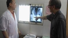 中华中医药学会整脊分会秘书长韦以宗教授到广中医仁爱分院考察访问