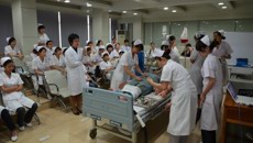 护理学院开展护理综合实训情景教学活动