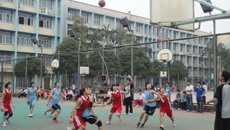 天使之翼 飞扬赛场——09护英女篮卫冕2011年新生杯冠军