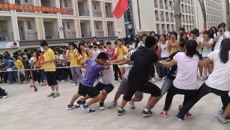 护理学院喜获YABO鸭脖首届新生拔河比赛冠军