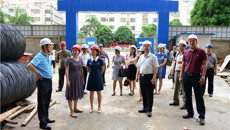 一附院领导一行到仙葫分院建设工地现场办公