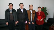 基础医学院党委组织慰问在职优秀党员活动