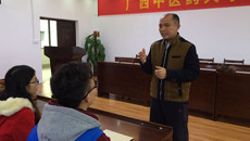 基础医学院开展慰问困难党员暖春活动