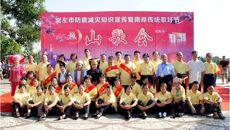 崇左歌圩迎八方来客，百年乐人传清凉健康