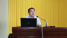 鸭脖举办2015级硕士研究生入学教育