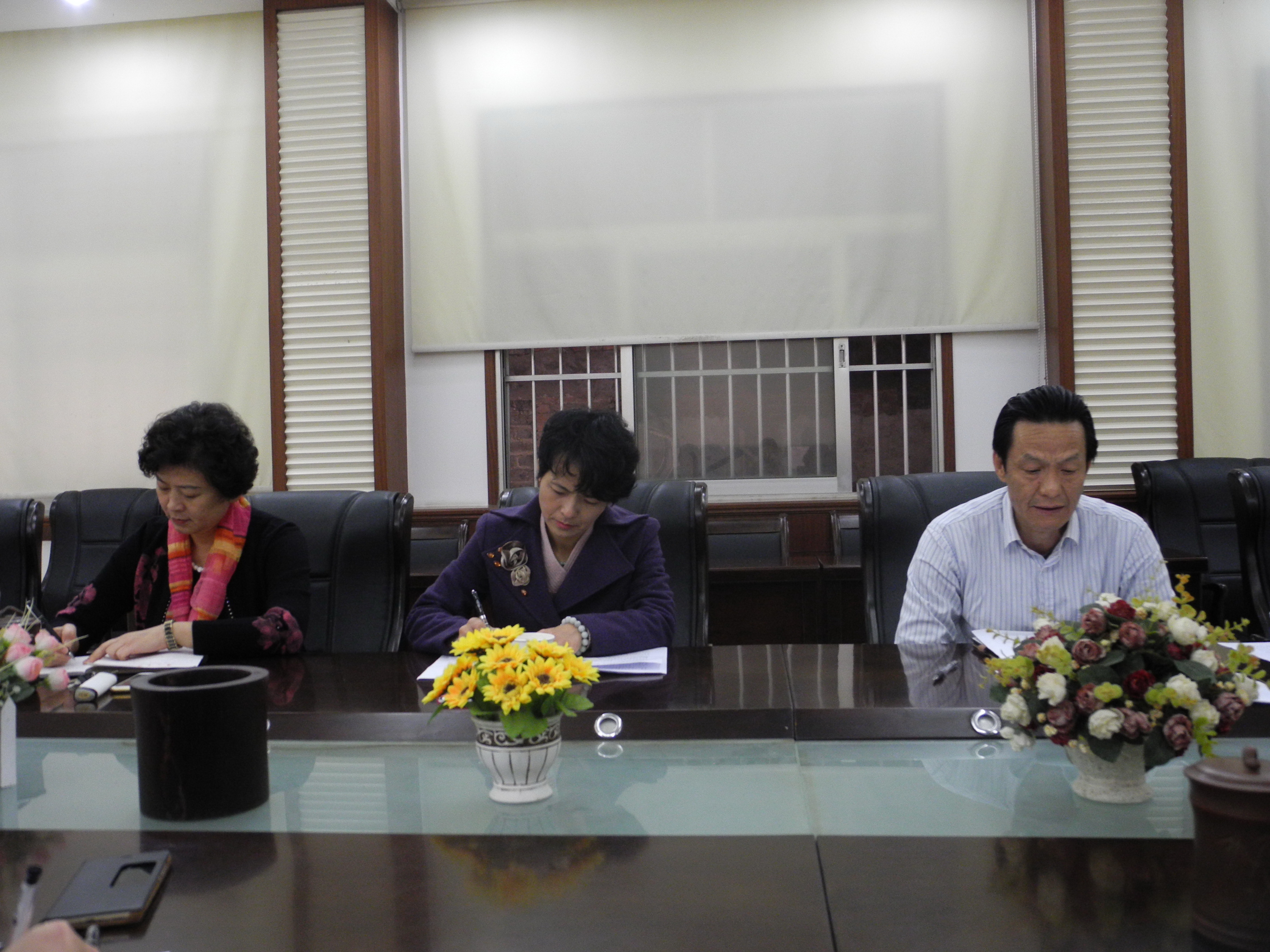 YABO鸭脖校工会常务副主席李欢澄到会指导