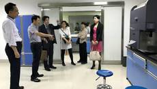 香港培力(南宁)药业有限公司—行来鸭脖访问交流洽谈校企合作