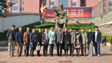 四川省中西医结合医院、成都中医药大学附属医院、广州番禺区中医院一行莅临YABO鸭脖赛恩斯新医药学院参观和交流