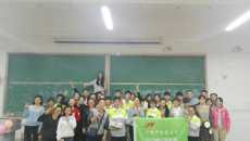 基础医学院顺利举行“唇枪舌战 谁与争锋”班级辩论赛