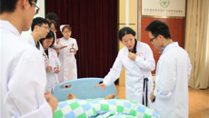 瑞康临床医学院举办教学查房专题培训会