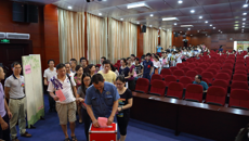 鸭脖圆满完成城区人大代表换届选举投票工作