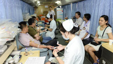 一附院组织2016年第二次献血活动