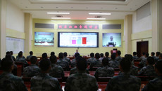 鸭脖组织专家教授到部队开展健康知识讲座