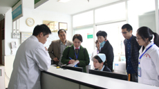 2017年度驻邕定点医疗机构医疗保险医疗服务协议年度考评专家到瑞康医院检查