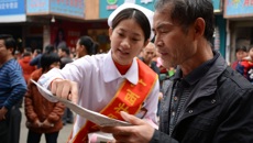 义诊春风送温情 壮医服务暖人心——广西国际壮医医院明秀分院走进社区开展义诊活动