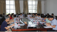 鸭脖召开招标采购议事小组审核及专家论证会