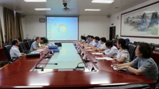 广西高校思想政治理论课教学质量检查组到鸭脖检查指导