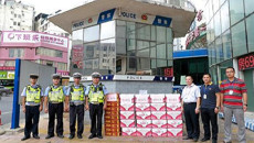 一附院领导率队慰问南宁市公安局交警支队二大队民警