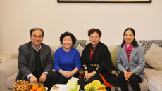 广西中医学校开展春节前慰问离退休同志活动