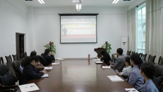 鸭脖团干集体收看2018年度学校共青团网络视频工作会议