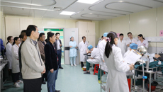 戴铭副校长慰问鸭脖备战第九届全国高等医学院校大学生临床技能竞赛的师生