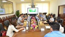 云南曲靖市中医医院到一附院参观交流