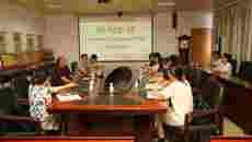 中央民族大学8名同学来我厂参观学习