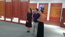 鸭脖马克思主义学院赴南宁师范大学参观学习