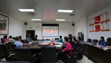 【不忘初心 牢记使命】图书馆党支部开展“不忘初心、牢记使命”主题教育——对照党章党规找差距专题会议