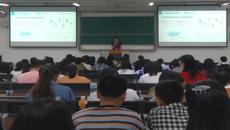 央企国药集团在鸭脖开展招聘宣讲会