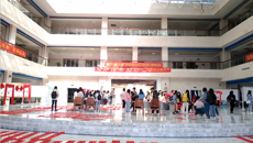 翰墨飘香 “福”气满满—— 鸭脖大学生书画艺术协会开展送春联公益活动