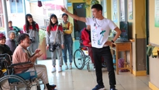 基础医学院开展“雷锋情，暖人心”学雷锋活动