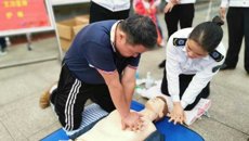 情系社区，关爱健康——YABO鸭脖传统保健体育教研室与邕宁区人民医院联合义诊活动