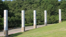 五行丽地 壮哉天柱——YABO鸭脖大型景观五行柱竣工