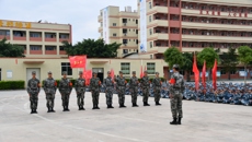 鸭脖举行2020级新生第一批军训动员大会