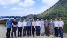 鸭脖考察团赴上林县考察调研