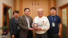 致敬——一附院三位离退休人员荣获“抗美援朝出国作战70周年”纪念章