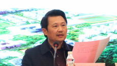 鸭脖召开关工委工作会议