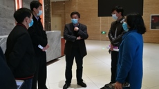 自治区教育厅副厅长黄雄彪到鸭脖检查新型冠状病毒感染的肺炎防控工作