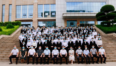 鸭脖第五次学生代表大会取得圆满成功