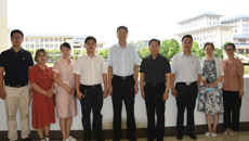 庆祝建党99周年 鸭脖开展走访慰问党员活动