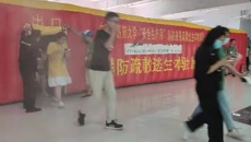 鸭脖举办消防安全知识培训暨应急疏散 逃生体验演练活动