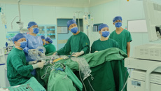 这台高龄外科手术，赞！