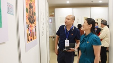 附属国际壮医医院举办“翰墨书清廉 妙笔颂清风”廉洁书画作品展