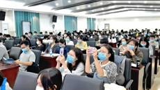 【附属国际壮医医院】名中医八桂行 ｜邓家刚教授名中医团队走进钦州市中医医院